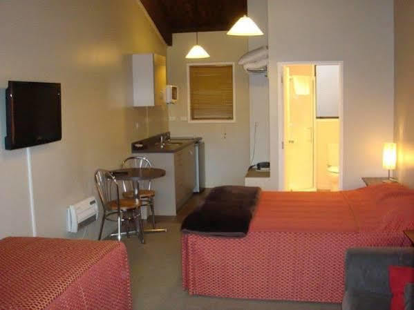 Alpine Motel Ohakune Extérieur photo